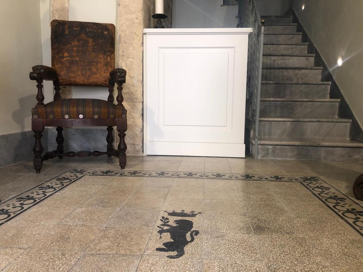 Casa Modica - Luxury Rooms 노토 외부 사진